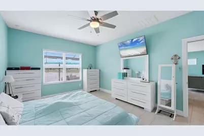 6230 Roadstead Court, Apollo Beach, FL 33572 - Photo 13
