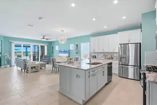 6230 Roadstead Ct, Apollo Beach, FL 33572 - Photo 9