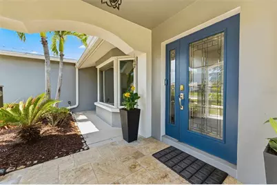 4096 38th Street S, Saint Petersburg, FL 33711 - Photo 3