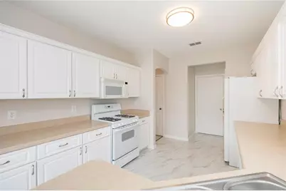 28632 Seashell Court, Wesley Chapel, FL 33545 - Photo 21