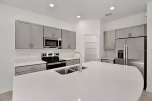 2191 Hallier Cv, Wesley Chapel, FL 33543 - Photo 13
