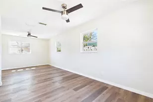 4418 W Fairview Heights, Tampa, FL 33616 - Photo 19