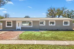 4418 W Fairview Heights, Tampa, FL 33616 - Photo 1