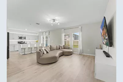 7587 Starflower Way, Wesley Chapel, FL 33545 - Photo 5