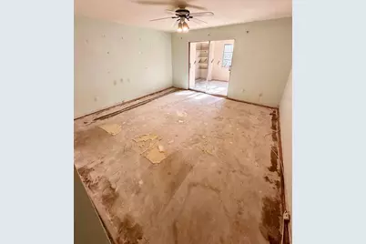 450 32nd Avenue N #107W, Saint Petersburg, FL 33704 - Photo 9