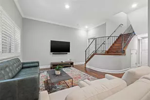 300 Beach Dr NE, Saint Petersburg, FL 33701 - Photo 5