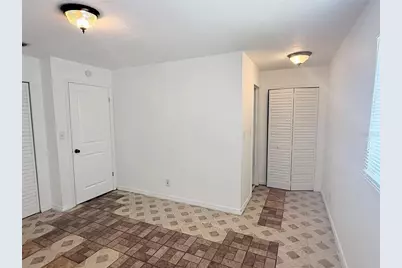 1100 70th Street N #4, Saint Petersburg, FL 33710 - Photo 13