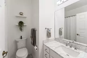 8758 Crystal Creek Ct, Land O Lakes, FL 34638 - Photo 37