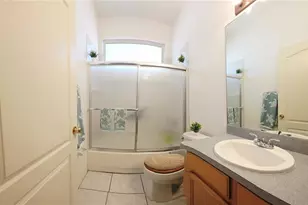 1006 Tropical, Bradenton, FL 34208 - Photo 11
