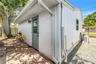 798 45th Ave N, Saint Petersburg, FL 33703 - Photo 47