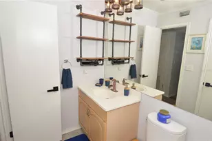 10200 Gandy Blvd N, Saint Petersburg, FL 33702 - Photo 39