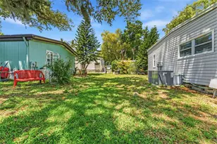 132 Forest Ln, Safety Harbor, FL 34695 - Photo 27