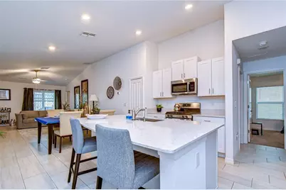 35099 Ackley Trace, Zephyrhills, FL 33541 - Photo 5