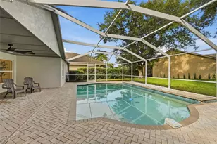 10117 Whisper Pointe Dr, Tampa, FL 33647 - Photo 43