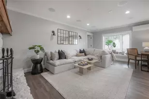 3401 W Van Buren Dr, Tampa, FL 33611 - Photo 7