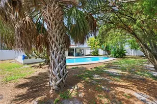 10651 125th Ave, Largo, FL 33773 - Photo 35