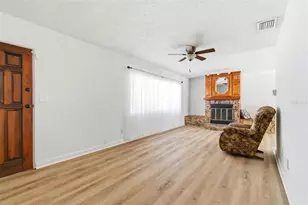 10651 125th Ave, Largo, FL 33773 - Photo 7