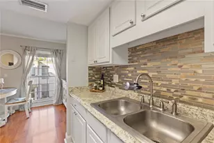 4611 W North B St, Tampa, FL 33609 - Photo 9