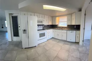 3415 Coldwell Dr, Holiday, FL 34691 - Photo 7