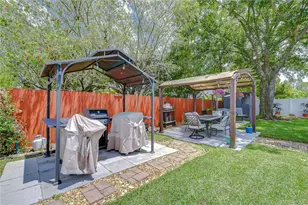 15747 Scrimshaw Dr, Tampa, FL 33624 - Photo 17