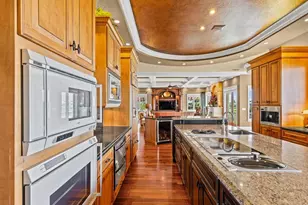 6224 Pasadena Point Blvd, Gulfport, FL 33707 - Photo 17