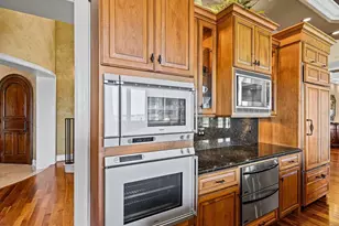 6224 Pasadena Point Blvd, Gulfport, FL 33707 - Photo 21