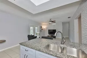 3718 Sand Pebble Dr, Valrico, FL 33596 - Photo 29