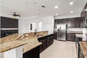 4056 Sunset Lake Dr, Lakeland, FL 33810 - Photo 3
