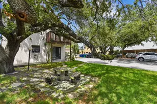 8423 Seminole Blvd, Seminole, FL 33772 - Photo 19