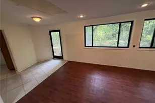 6904 Pine Tree Ln E, Lakeland, FL 33811 - Photo 7