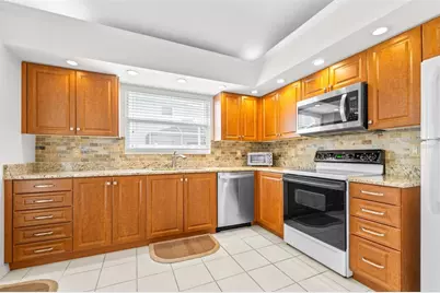 9207 Festival Court, Tampa, FL 33647 - Photo 13