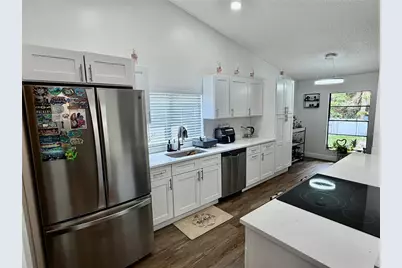 15306 Winterwind Drive, Tampa, FL 33624 - Photo 7
