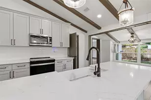 4110 Helene Pl, Valrico, FL 33594 - Photo 19