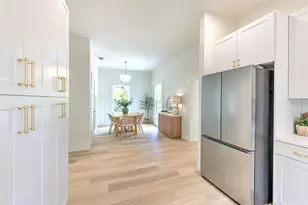808 7th St N, Saint Petersburg, FL 33701 - Photo 15