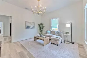 808 7th St N, Saint Petersburg, FL 33701 - Photo 7