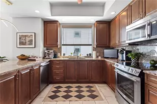 1325 Snell Isle Blvd NE, Saint Petersburg, FL 33704 - Photo 23