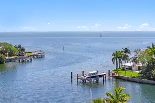 1325 Snell Isle Blvd NE, Saint Petersburg, FL 33704 - Photo 59