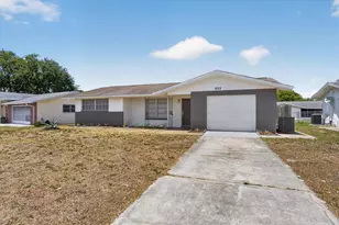 7523 Briarwood Dr, Port Richey, FL 34668 - Photo 9