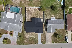 7523 Briarwood Dr, Port Richey, FL 34668 - Photo 3