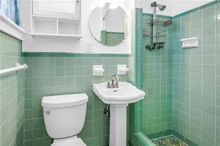 348 11th Ave NE, Saint Petersburg, FL 33701 - Photo 17