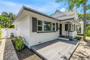 348 11th Ave NE, Saint Petersburg, FL 33701 - Photo 3
