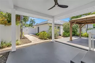 348 11th Ave NE, Saint Petersburg, FL 33701 - Photo 19
