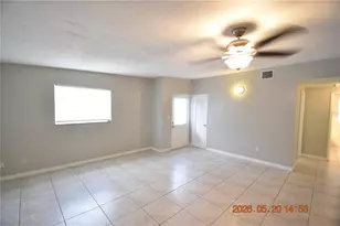 8720 Flame Vine Ave, Seminole, FL 33777 - Photo 3
