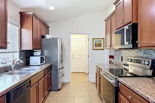 10821 Standing Stone Dr, Wimauma, FL 33598 - Photo 15