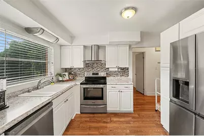 1251 Oakview Avenue, Clearwater, FL 33756 - Photo 9