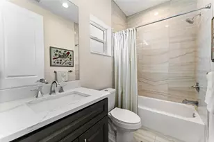 4910 W McElroy Ave, Tampa, FL 33611 - Photo 37