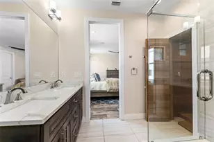 4910 W McElroy Ave, Tampa, FL 33611 - Photo 41