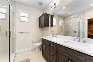 4910 W McElroy Ave, Tampa, FL 33611 - Photo 7