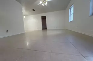 2209 Boxwood Way, Brandon, FL 33511 - Photo 3
