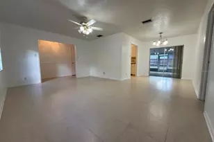 2209 Boxwood Way, Brandon, FL 33511 - Photo 3